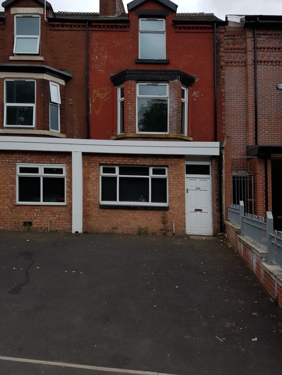 Images for Moss Lane East, Manchester EAID:1234 BID:1234