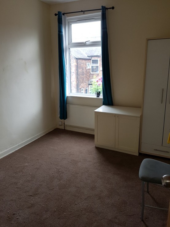 Images for Moss Lane East, Manchester EAID:1234 BID:1234