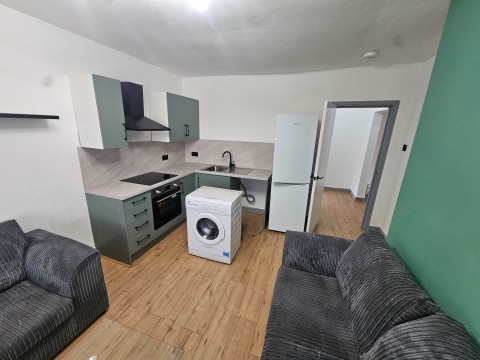 Daisy Bank Road, Manchester, M14 - EAID:1234, BID:1234