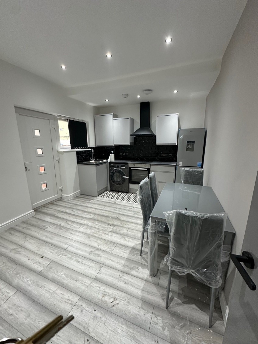 Images for Dickenson Road Manchester