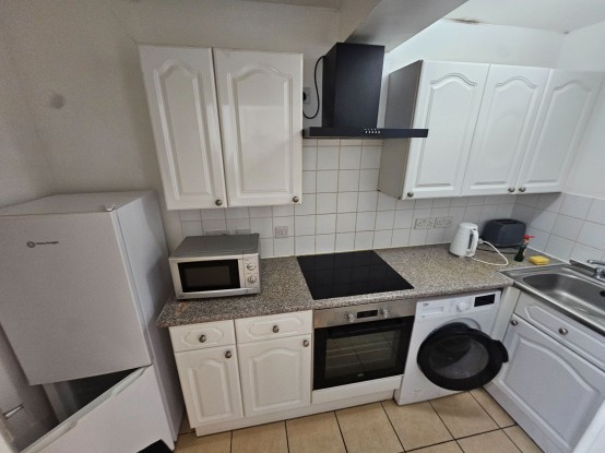 Images for A 24, Curzon Avenue, Manchester, M14 EAID:1234 BID:1234